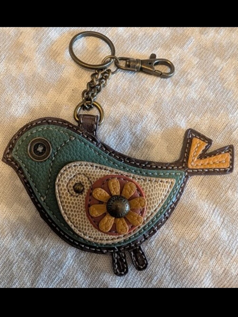 CHALA: NWOT LITTLE BIRDIE CHICKADEE BAG CHARM/COIN PURSE
